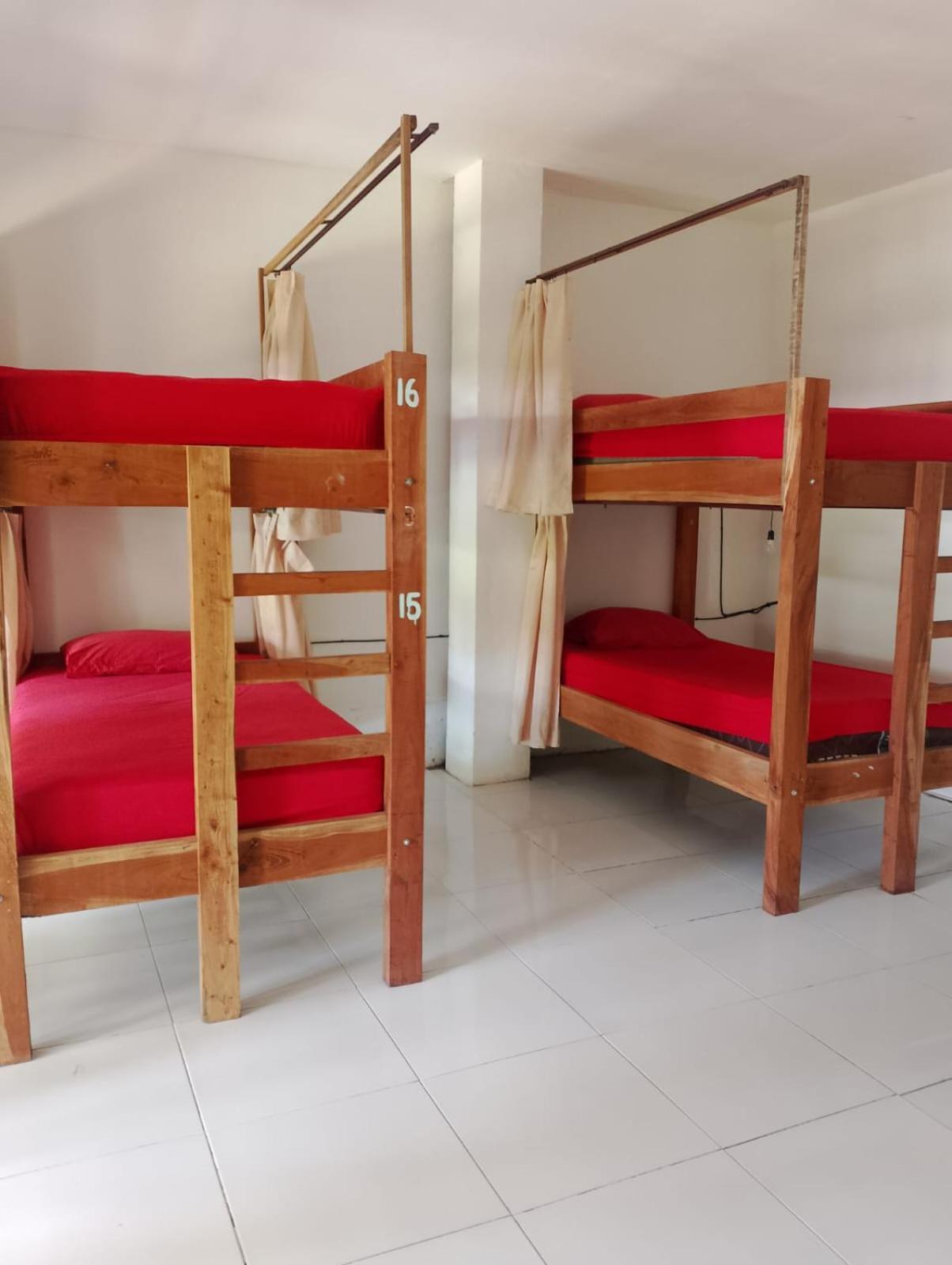 Black Sand Hostel Amed Kültér fotó
